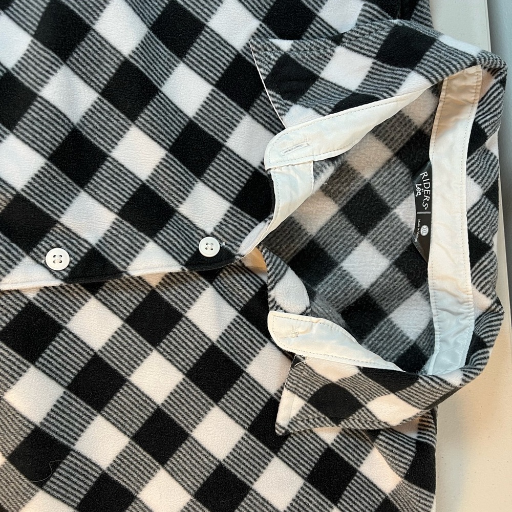 Riders by Lee Black and White Fleece Plaid Shirt - Picture 6 of 8